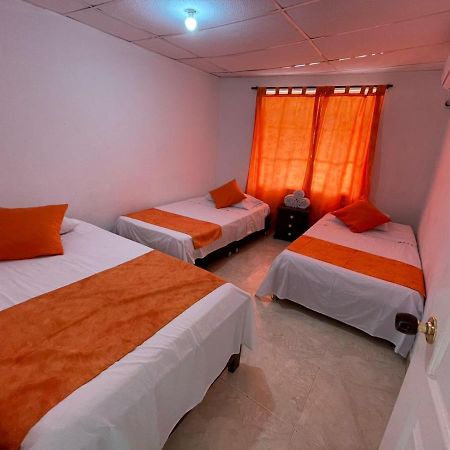 Apartamentos Chuchos Place San Andrés Eksteriør billede