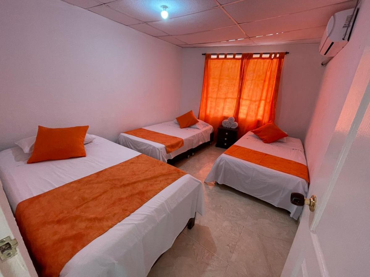 Apartamentos Chuchos Place San Andrés Eksteriør billede