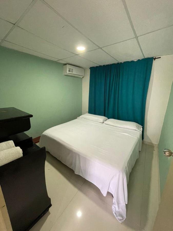 Apartamentos Chuchos Place San Andrés Eksteriør billede
